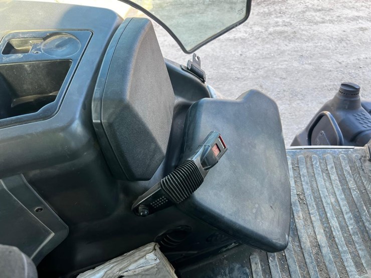 2011-challenger-mt675c-image-33