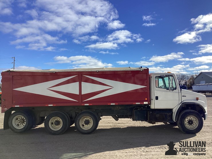 freightliner-fl106-image-4