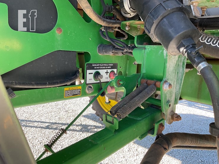 john-deere-r4038-image-38