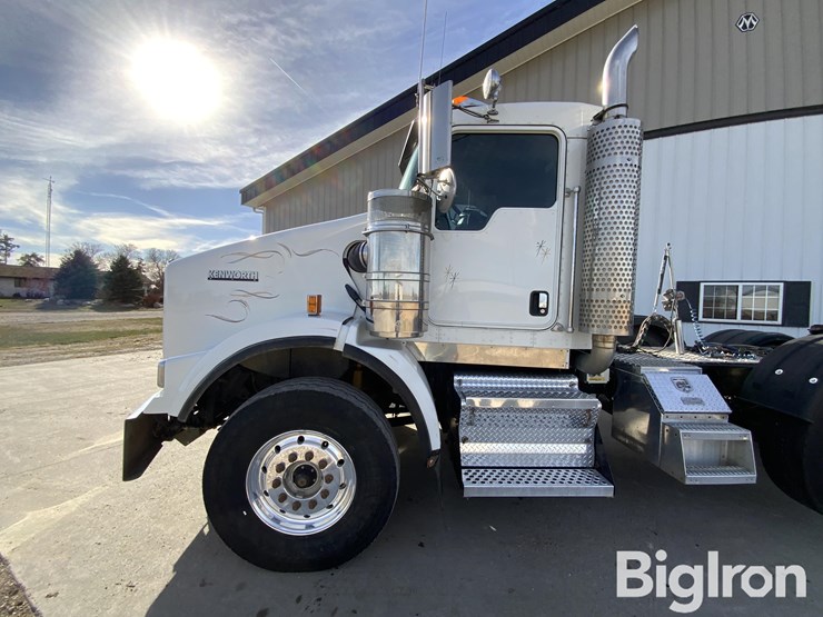 2007-kenworth-t800b-image-13