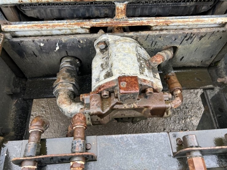 1986-international-1954-s/a-truck-tractor-image-10