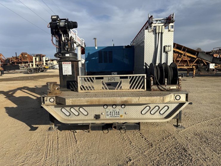 2006-ford-f550-image-4