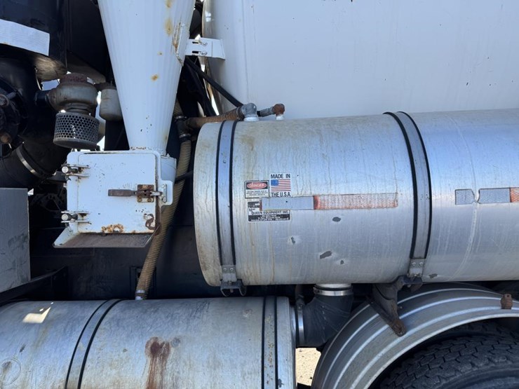 2002-vactor-2100-image-49