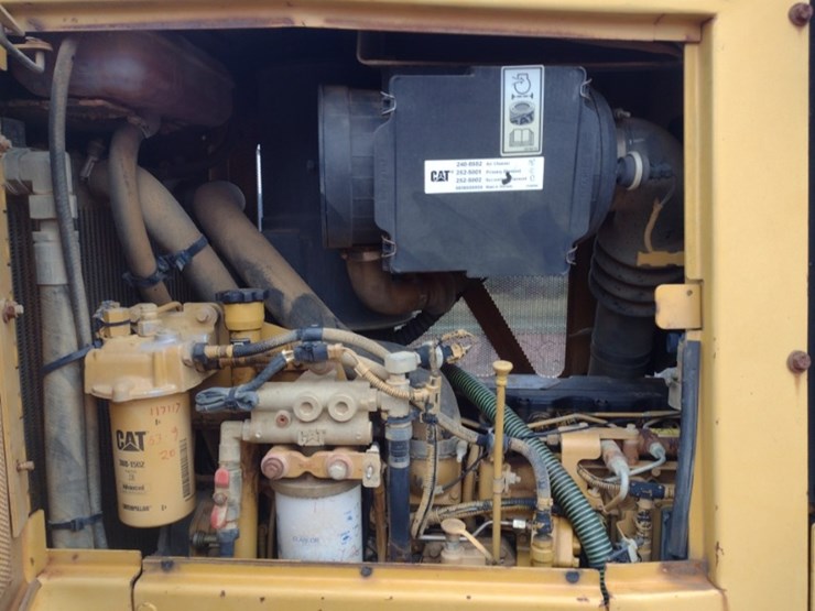 caterpillar-d6k-lgp-image-38