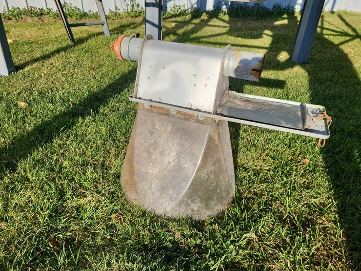 brock-12-ton-feed-bin-w/boot---bin-#5-image-17