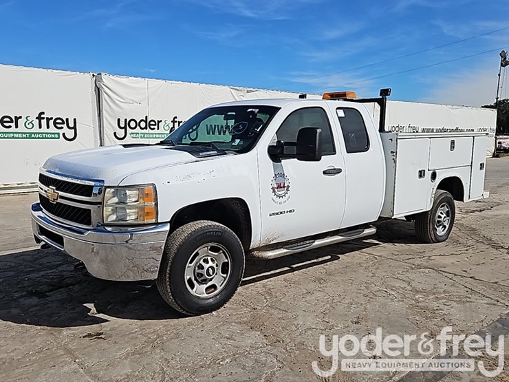 chevrolet-silverado-2500-image-1