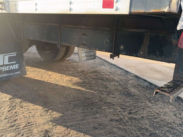 2012-ford-f650-image-10