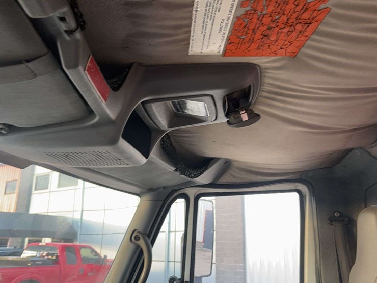 international-durastar-4300-image-45