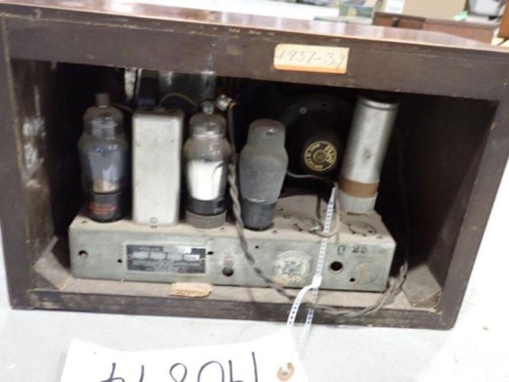 vintage-philco-radio-image-8