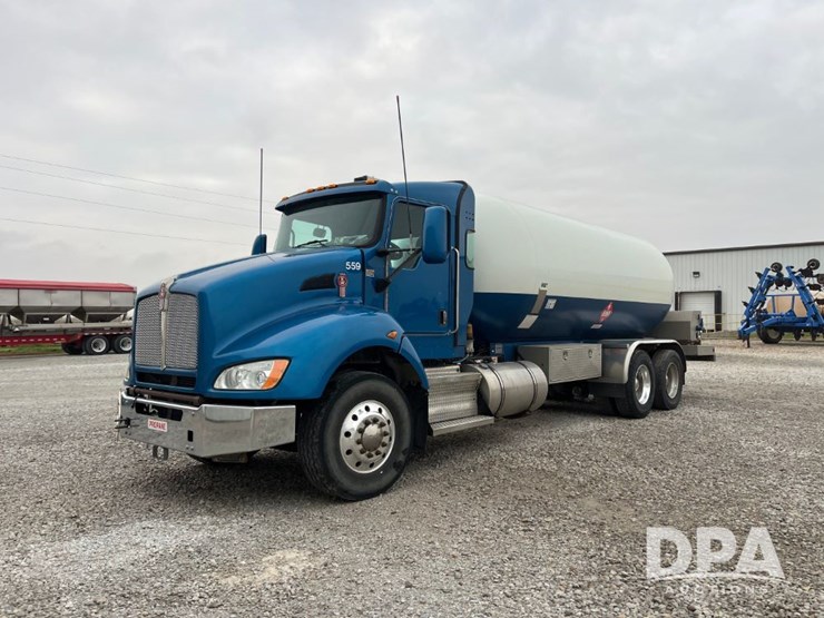 kenworth-t440-image-1