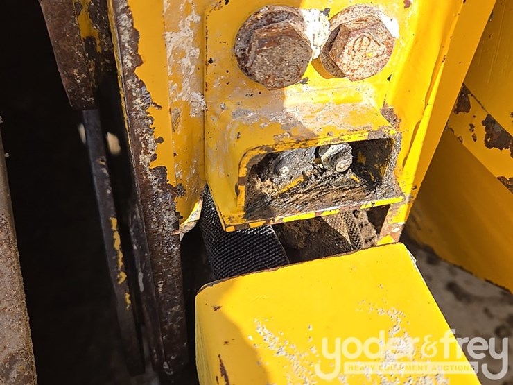 2018-komatsu-d61pxi-24-image-46