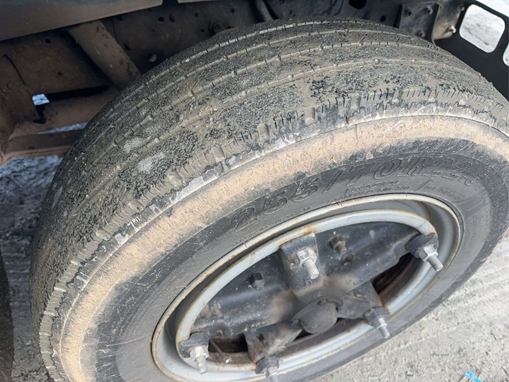 1991-international-4700-image-12