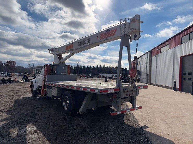 1998-ford-f800-image-6