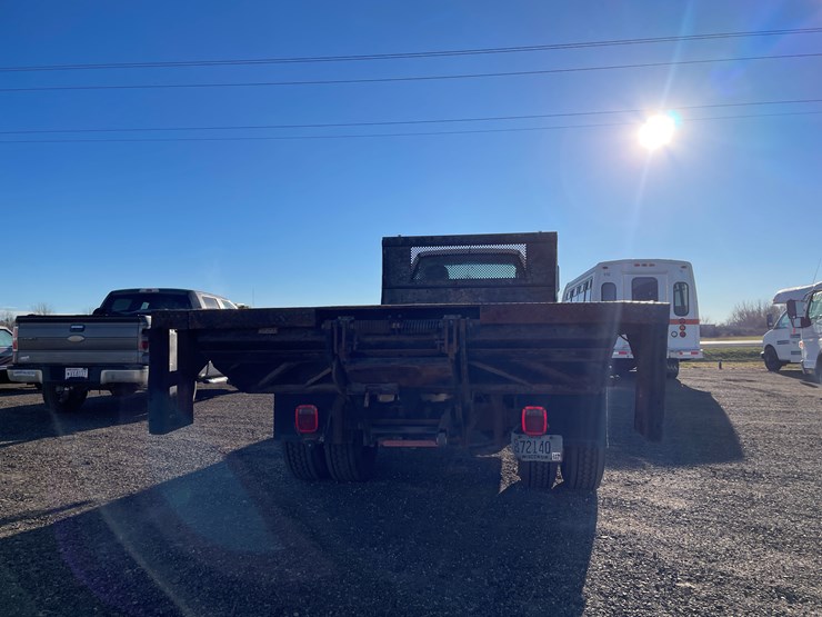 2007-ford-f750-xl-image-6