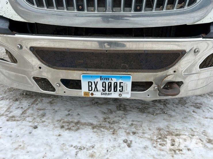 international-prostar-image-52