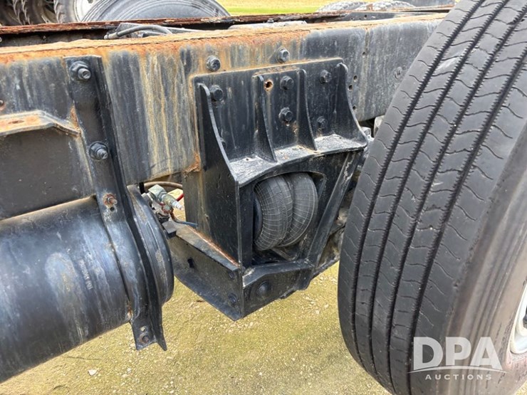 1986-mack-rd686-image-38