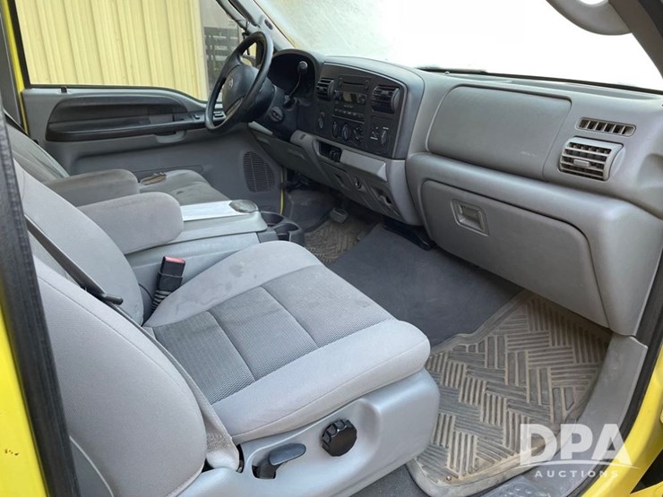 ford-f250-xlt-image-5