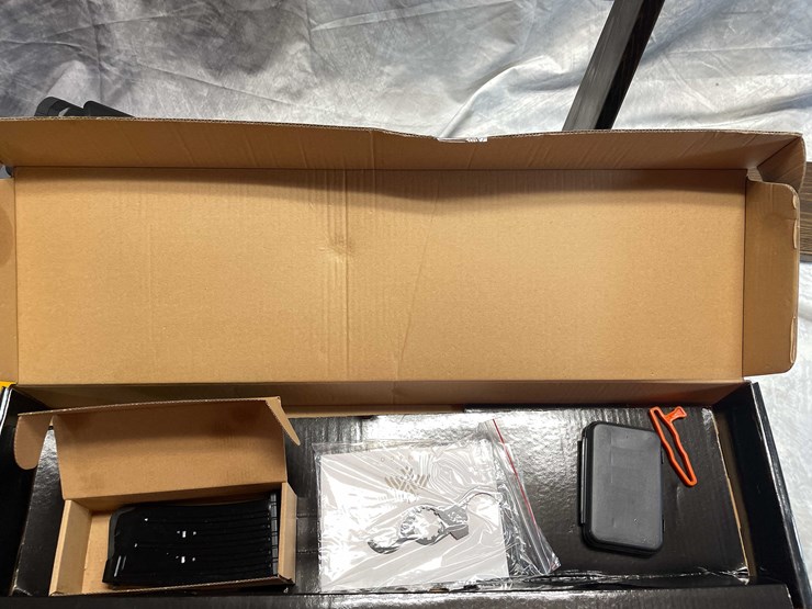 #2390-•-armsco-bullie-12-ga.-semi-auto-shotgun,-sn:-12b21-0228-image-21