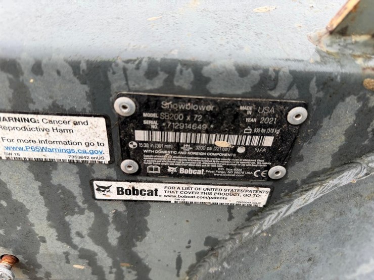 bobcat-sb200-74”-skid-steer-snowblower-image-14