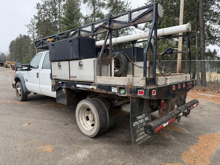 2011-ford-f550-image-4