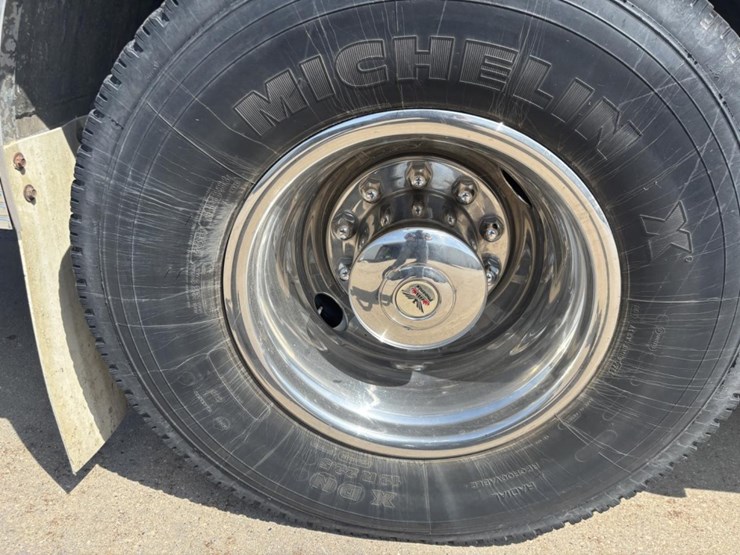 freightliner-fl80-image-49