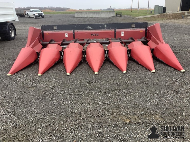 case-1063-corn-head-image-2