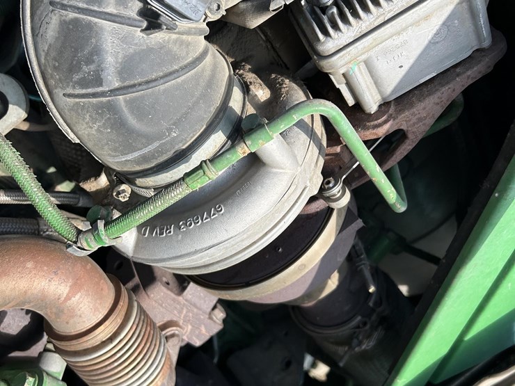 2013-john-deere-6170r-image-64