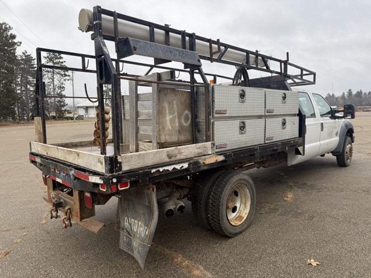 2011-ford-f550-image-6