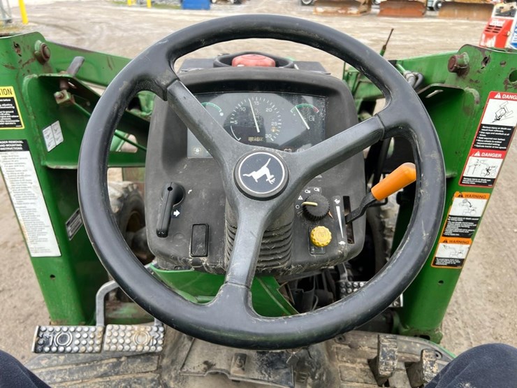 john-deere-4700-image-33