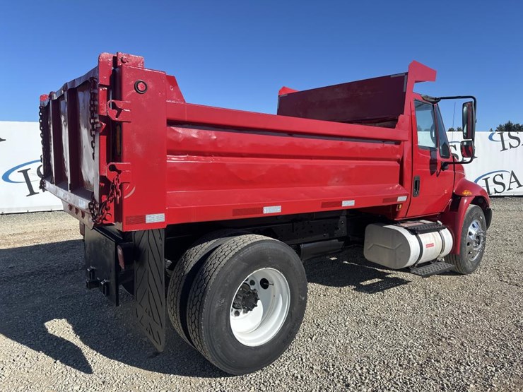 international-durastar-4300-image-5