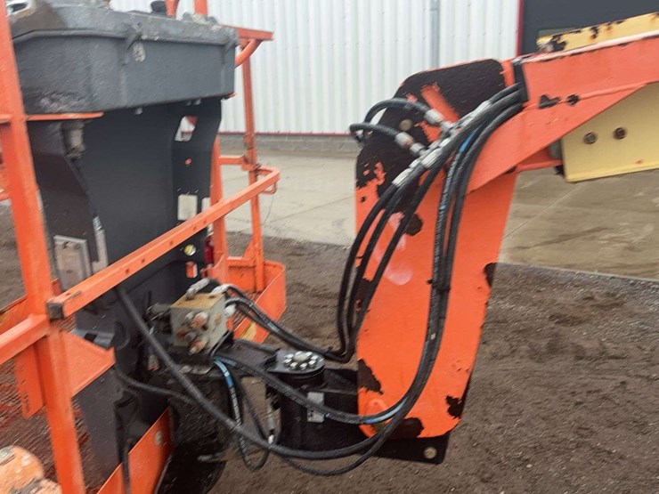 jlg-600a-image-21