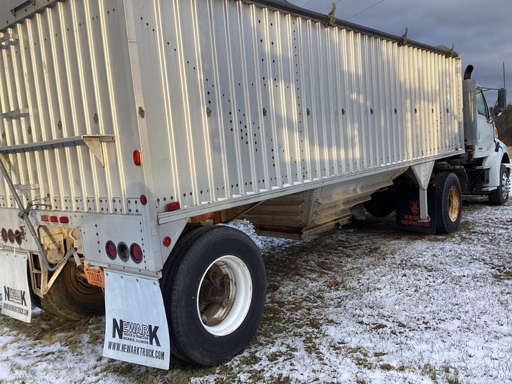 wilson-hopper-bottom-image-3