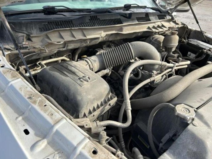 2016-dodge-1500-image-17