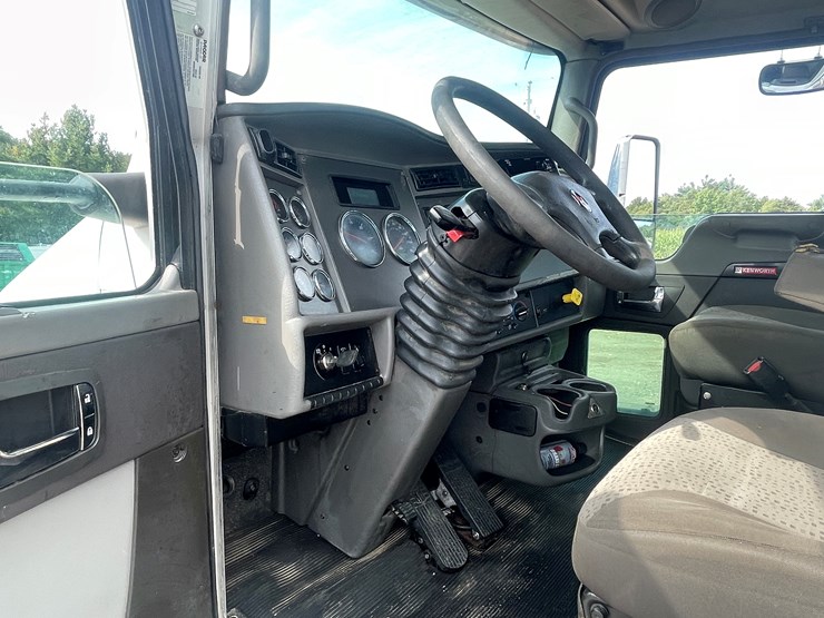 kenworth-t370-image-58