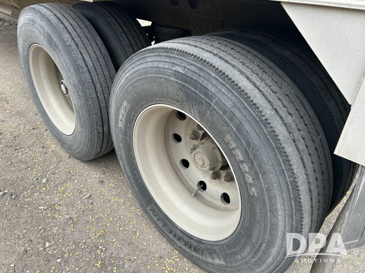 2006-timpte-hopper-bottom-image-19