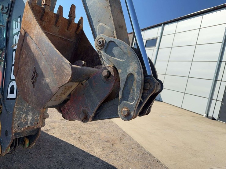 2011-deere-310j-image-14