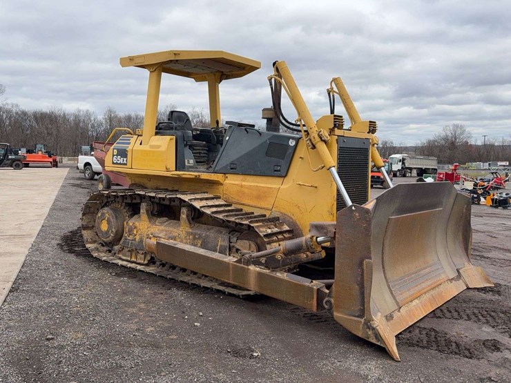 2002-komatsu-d65ex-image-2