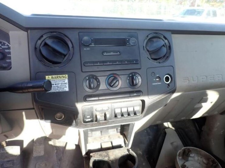 2008-ford-f350-xl-image-23