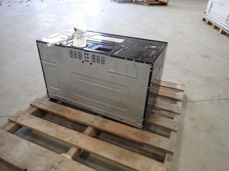 whirlpool-30-in.-microwave-image-3