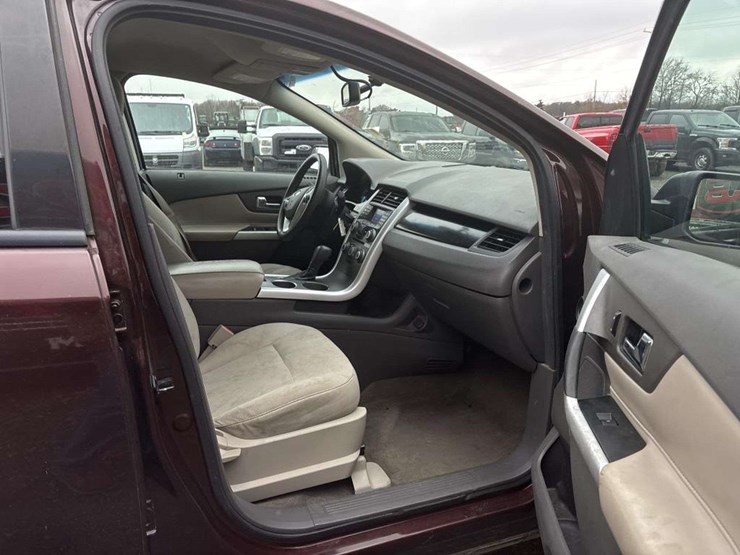 2012-ford-edge-image-20