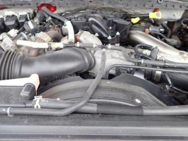 ford-f350-xlt-image-19