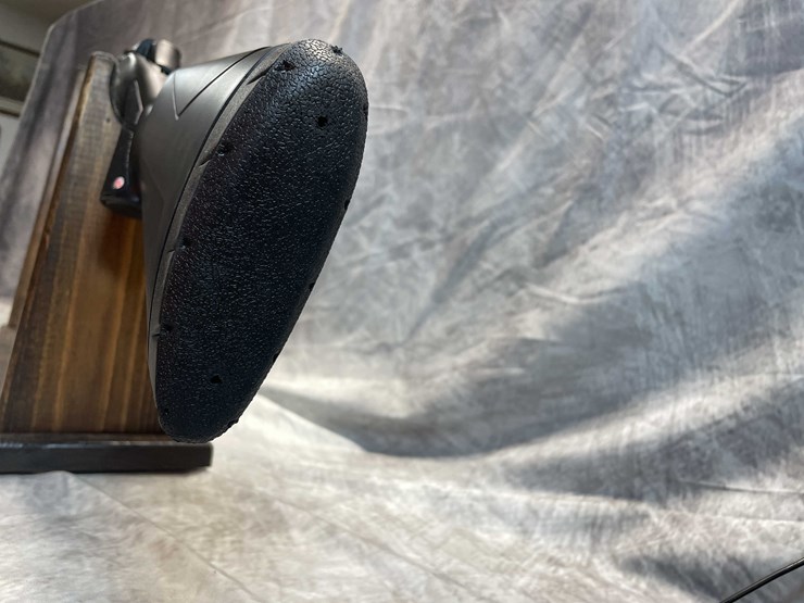 #2368-•-winchester-xpr-300-win-mag-bolt-action-rifle,-sn:-pt14720yw357-image-11