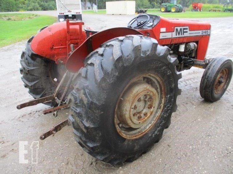 massey-ferguson-245-image-10