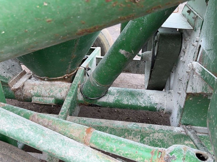 john-deere-400-image-18