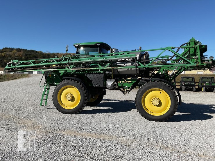john-deere-r4038-image-1