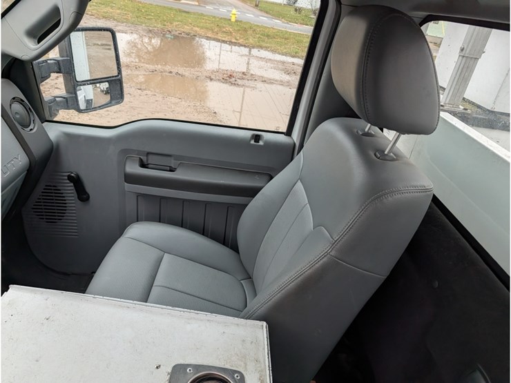 2012-ford-f450-image-19