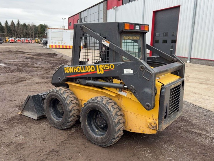 2002-new-holland-ls150-image-4