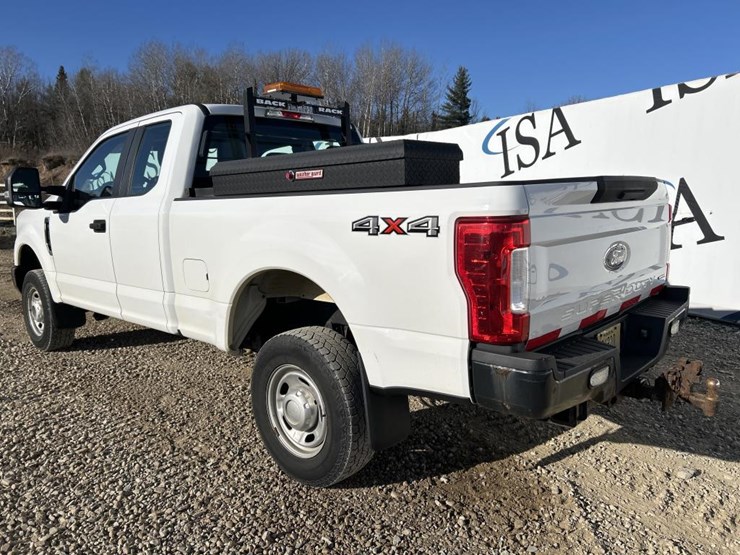 2017-ford-f250-image-3