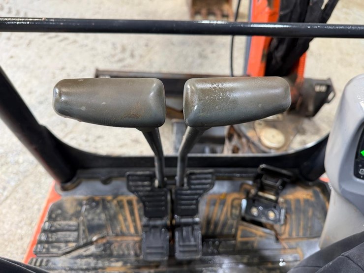 2020-kubota-u35-4-image-33