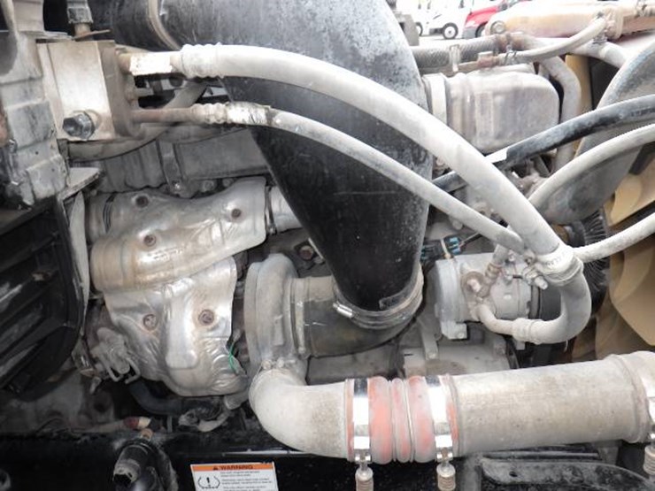 2019-freightliner-cascadia-125-image-32